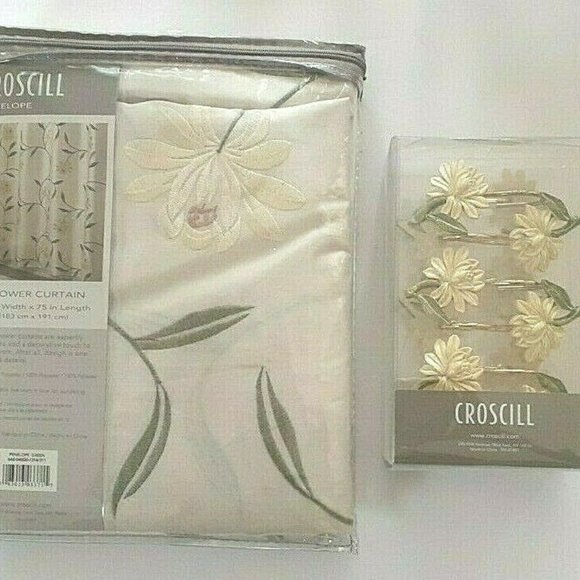 Croscill Other - Croscill Penelope Cloth Shower Curtain and Hooks!
